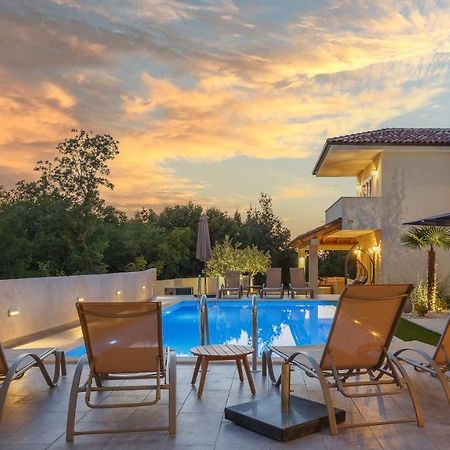 Villa Antonada Vrh  エクステリア 写真