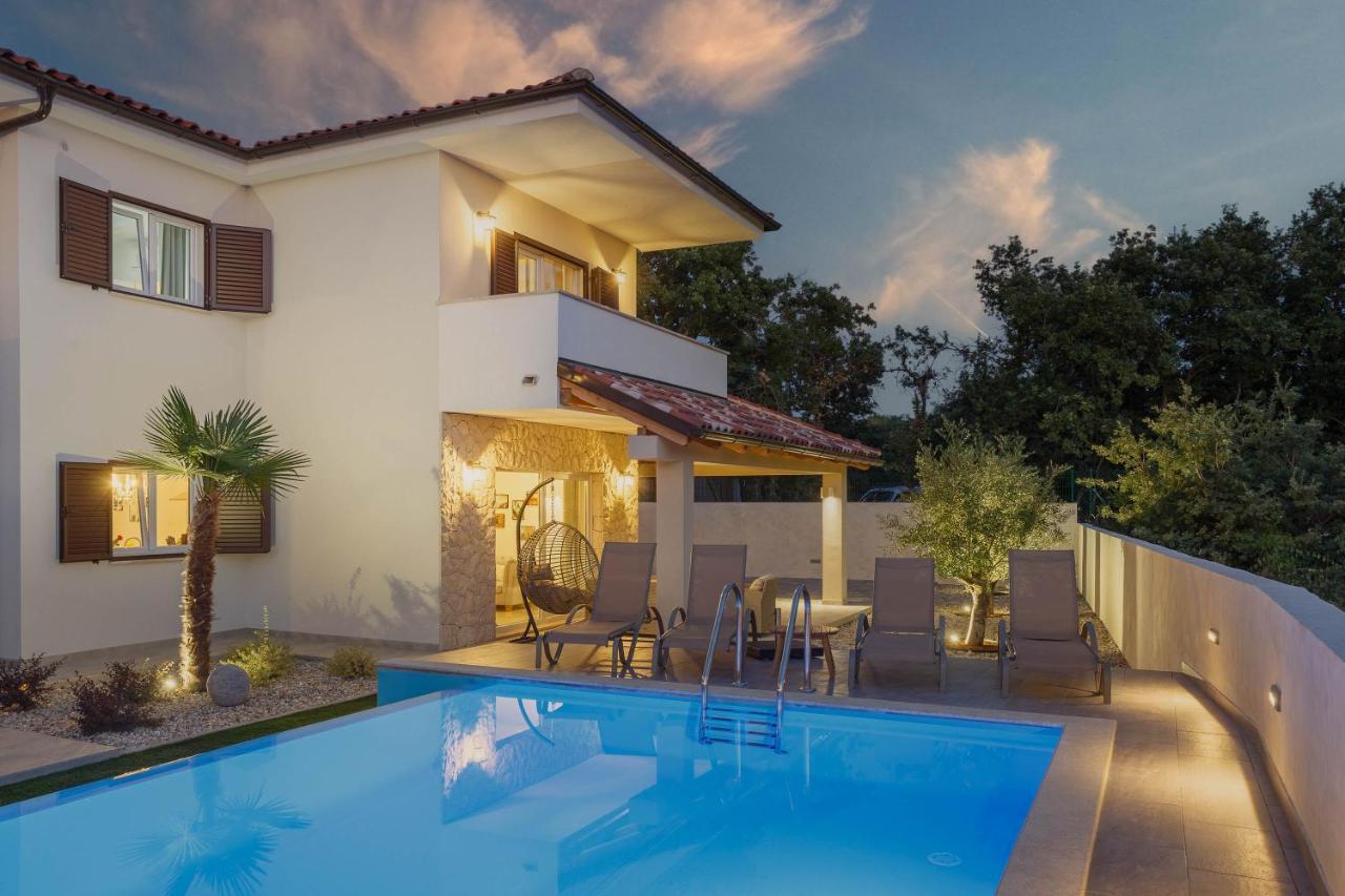 Villa Antonada Vrh  エクステリア 写真