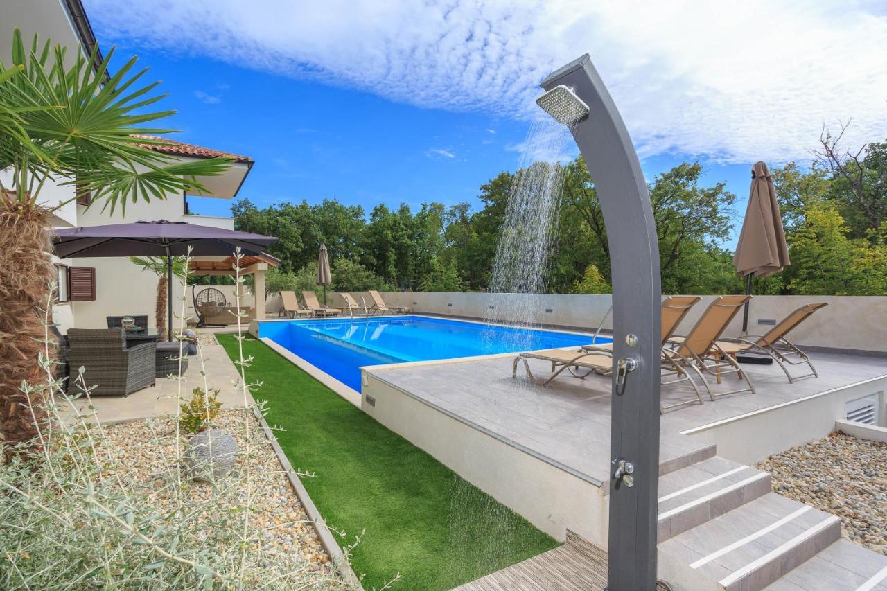 Villa Antonada Vrh  エクステリア 写真