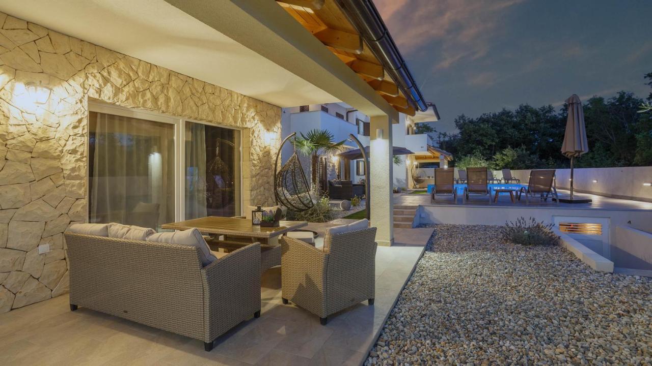 Villa Antonada Vrh  エクステリア 写真