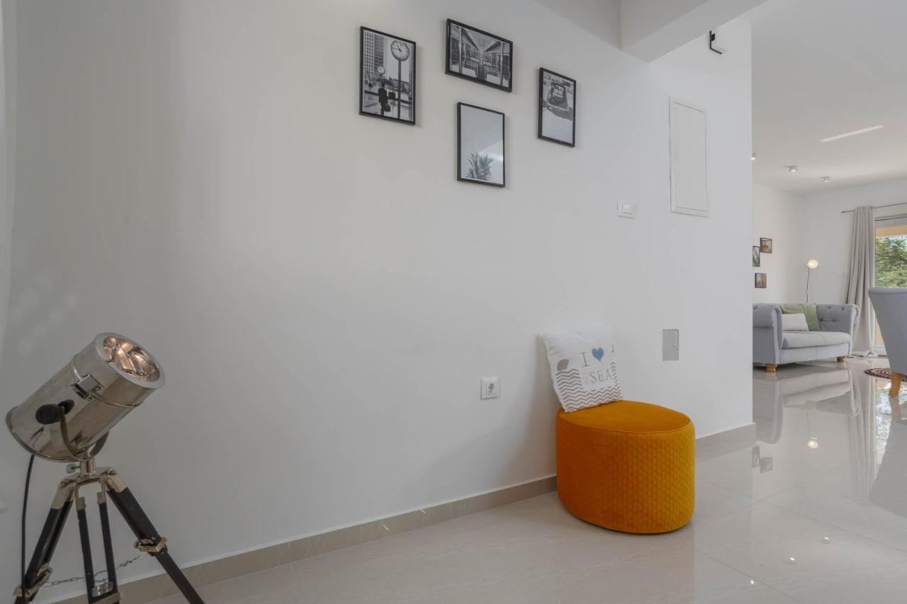 Villa Antonada Vrh  エクステリア 写真